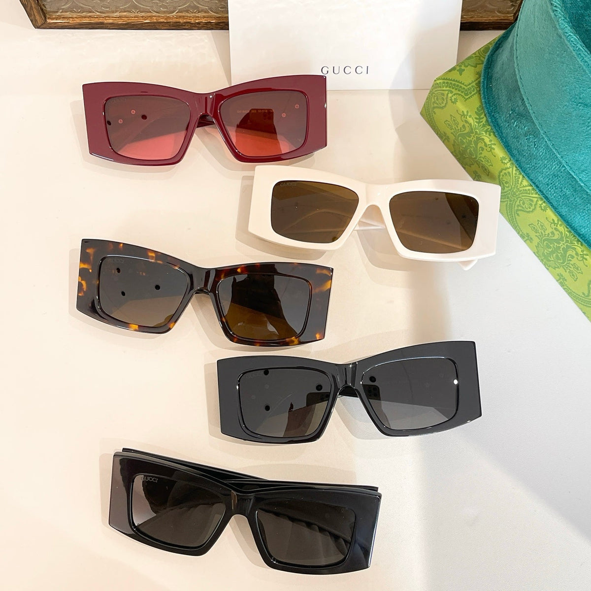 Gucci GG1842S Sunglasses